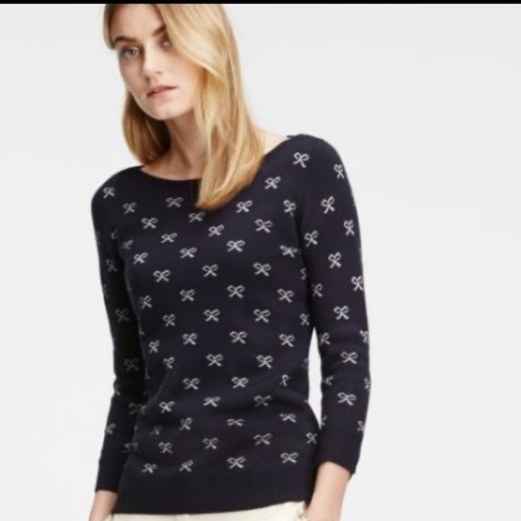 Ann Taylor Sweaters - Ann Taylor Navy Silver Bow Print Sweater